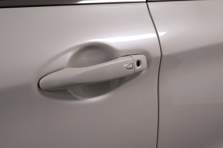 Vehicle Image 30