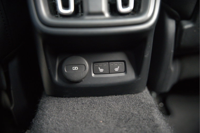Vehicle Image 48