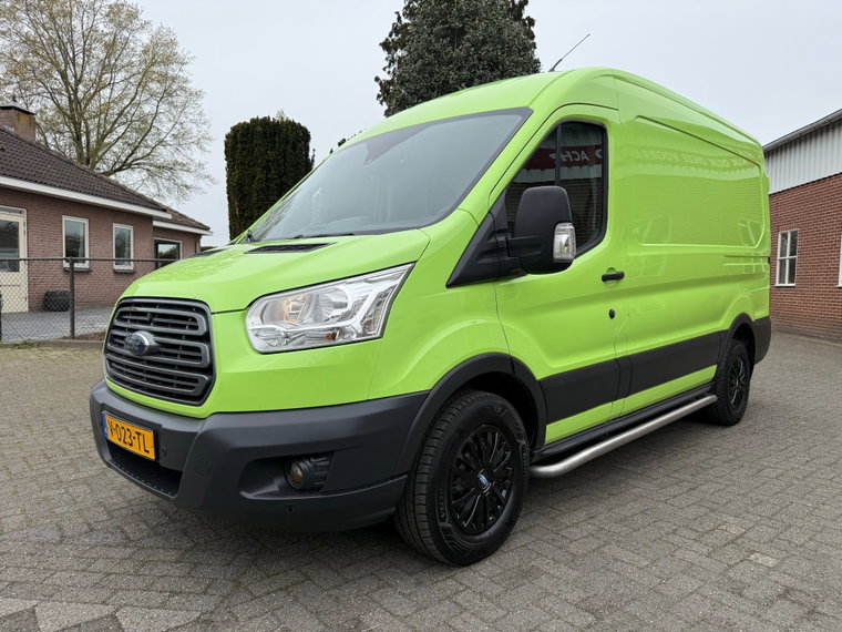 Vehicle Image 26