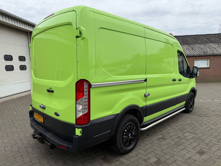 Vehicle Image 27