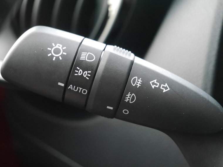 Vehicle Image 24
