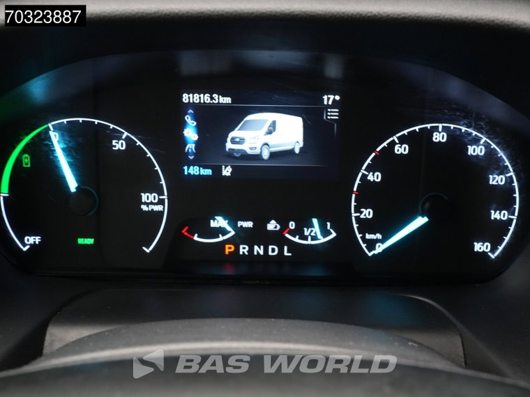Vehicle Image 33