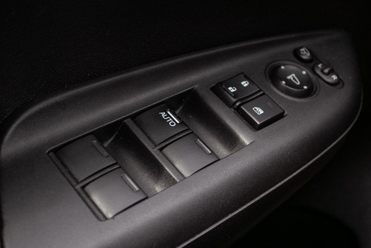 Vehicle Image 35