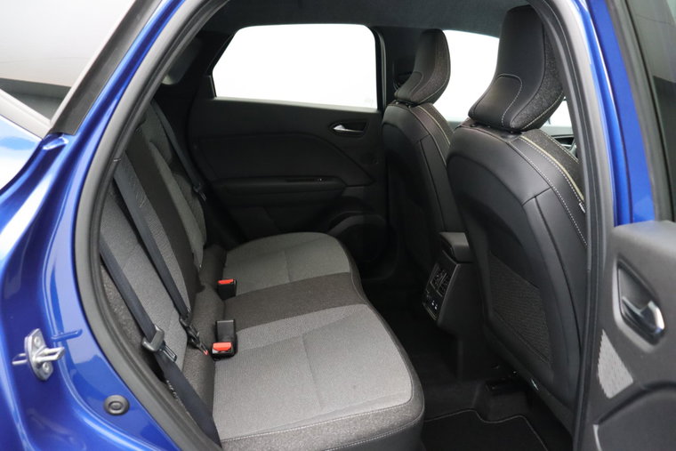 Vehicle Image 41