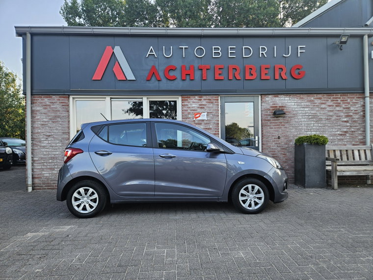 Vehicle Image 31