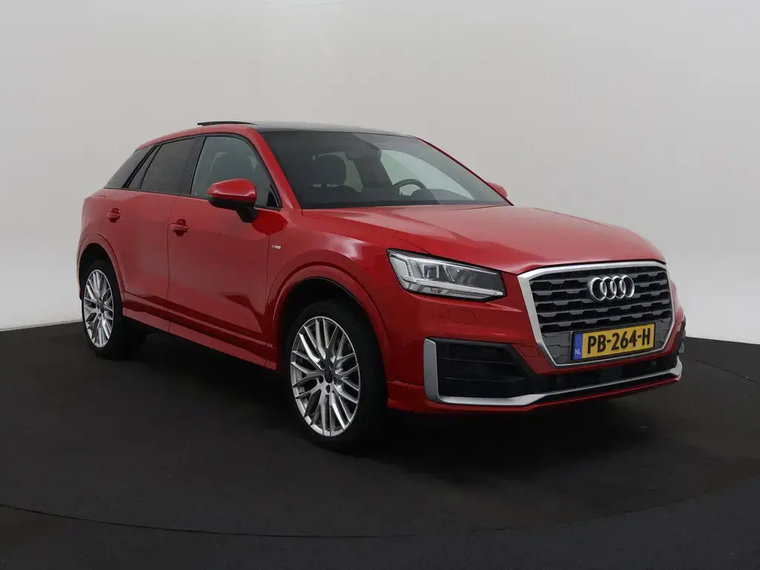 Vehicle Image 15