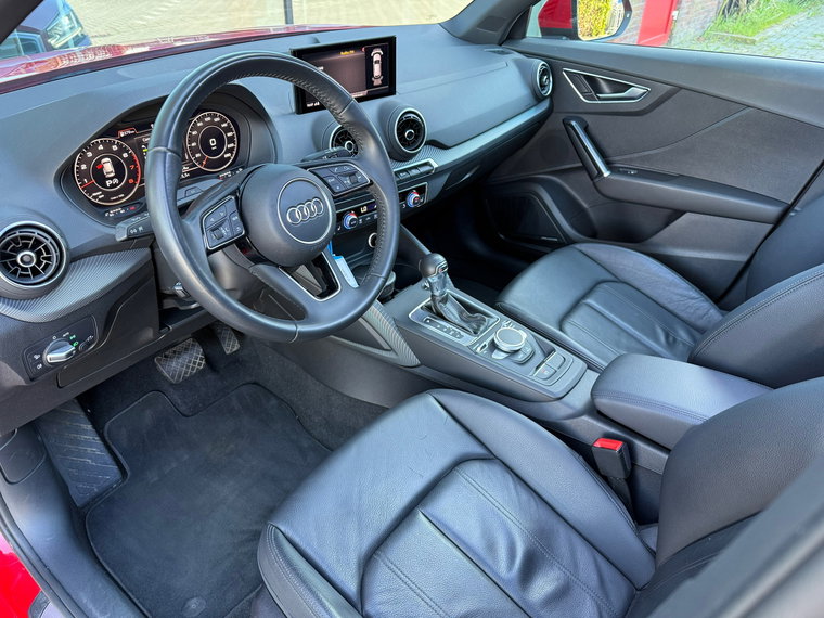 Vehicle Image 18