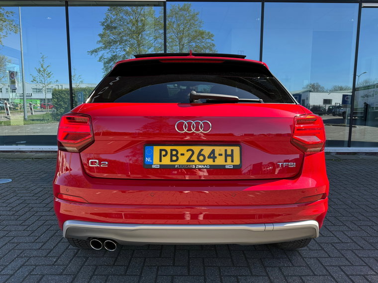 Vehicle Image 28