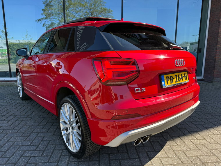 Vehicle Image 30