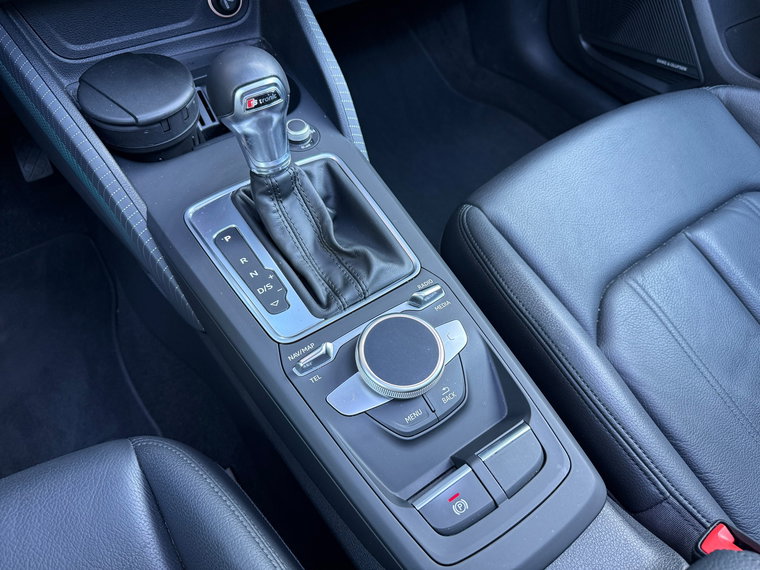 Vehicle Image 41
