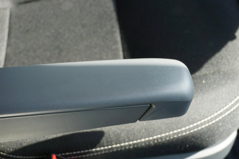 Vehicle Image 33