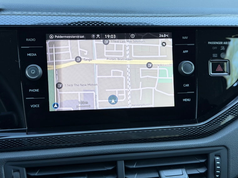Vehicle Image 18