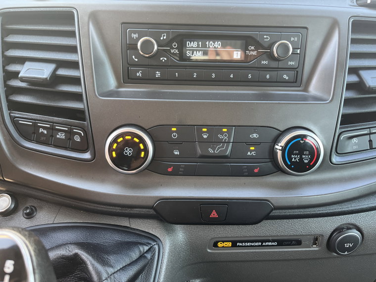 Vehicle Image 33