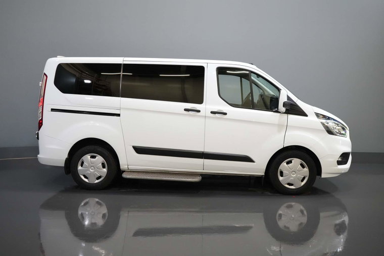 Vehicle Image 10