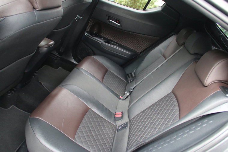 Vehicle Image 23