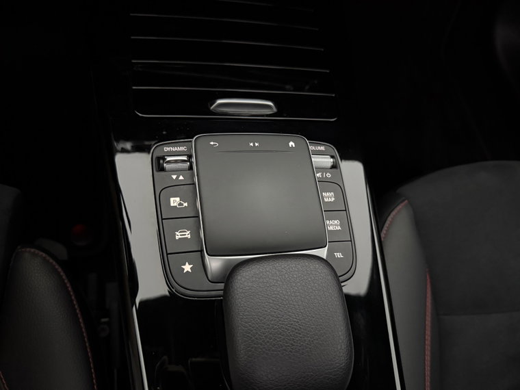 Vehicle Image 37