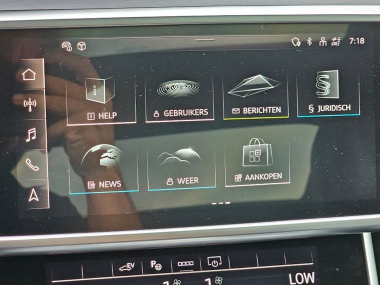 Vehicle Image 19