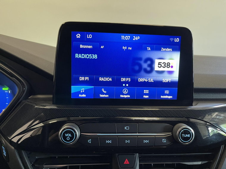 Vehicle Image 19