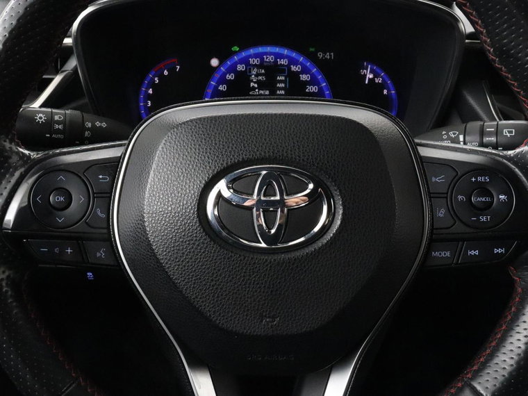 Vehicle Image 10