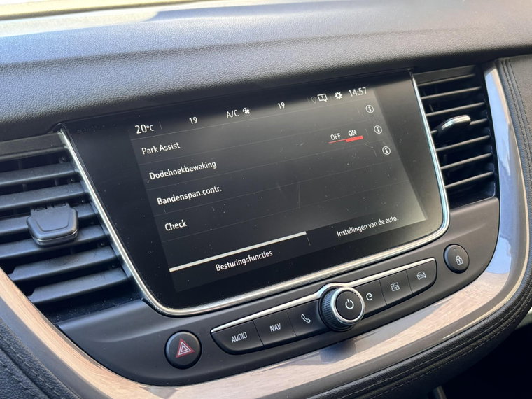 Vehicle Image 41