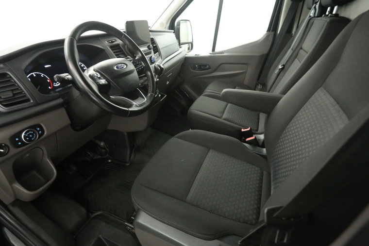 Vehicle Image 22