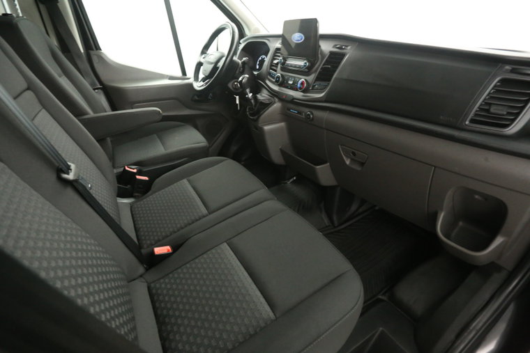 Vehicle Image 23