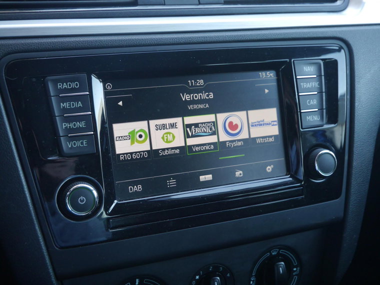 Vehicle Image 22
