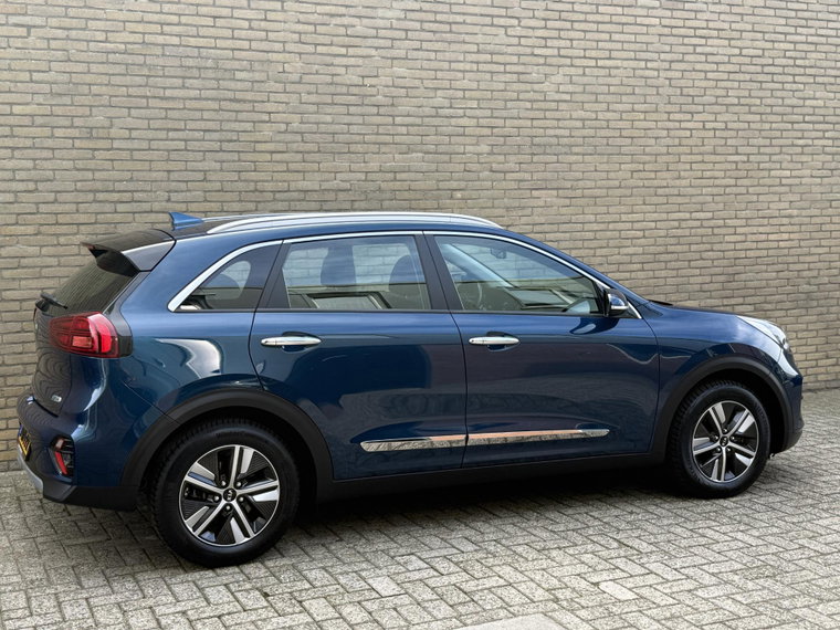 Vehicle Image 38