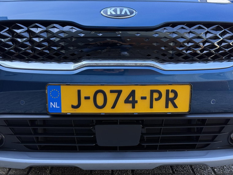 Vehicle Image 43