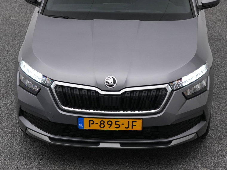 Vehicle Image 30
