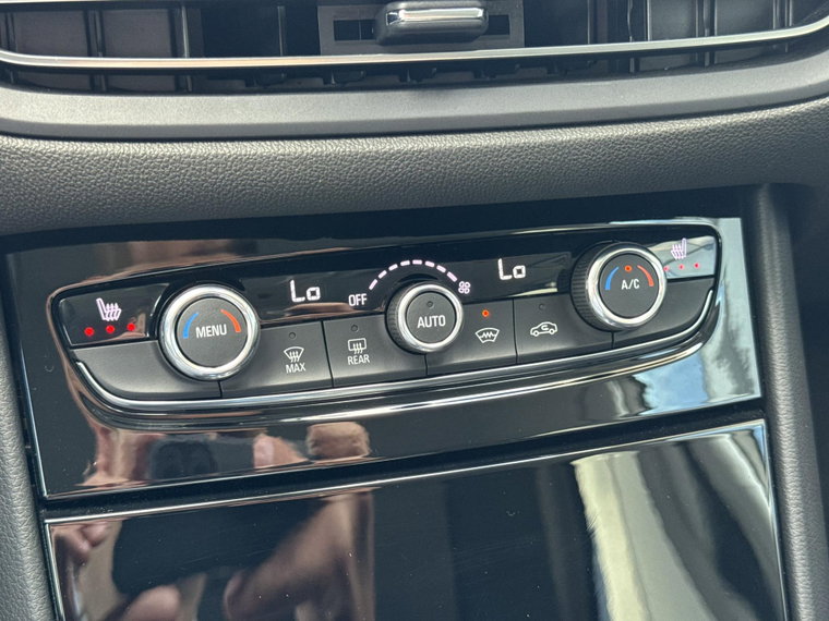 Vehicle Image 53