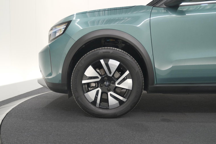 Vehicle Image 18