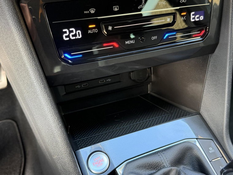 Vehicle Image 40