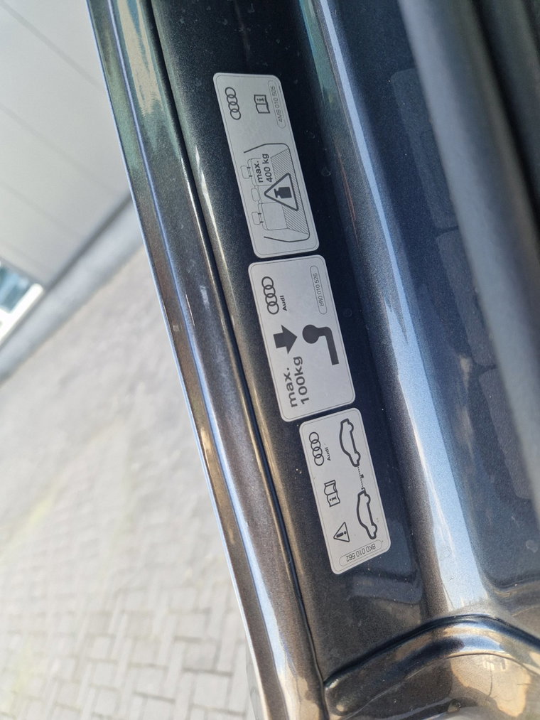 Vehicle Image 37