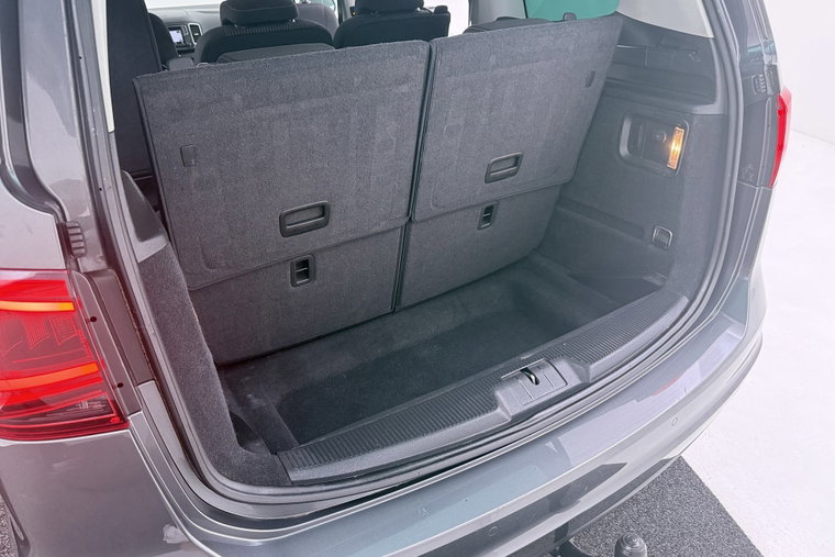 Vehicle Image 38