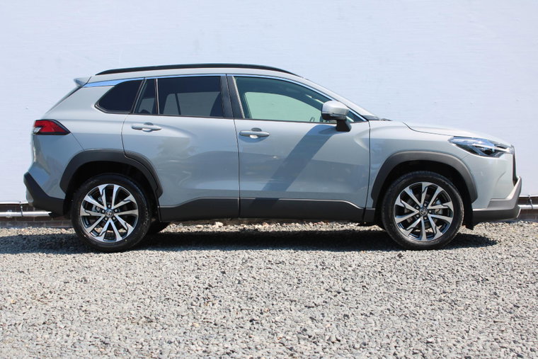 Vehicle Image 12