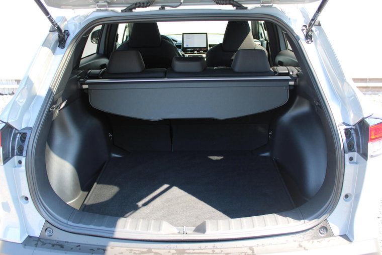 Vehicle Image 16