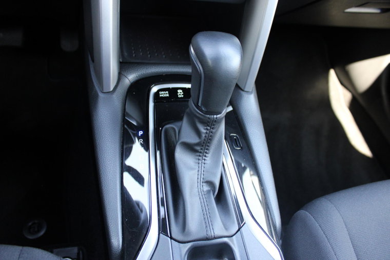 Vehicle Image 35