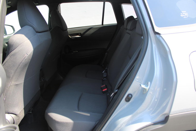 Vehicle Image 6