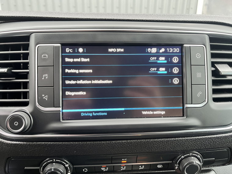 Vehicle Image 35