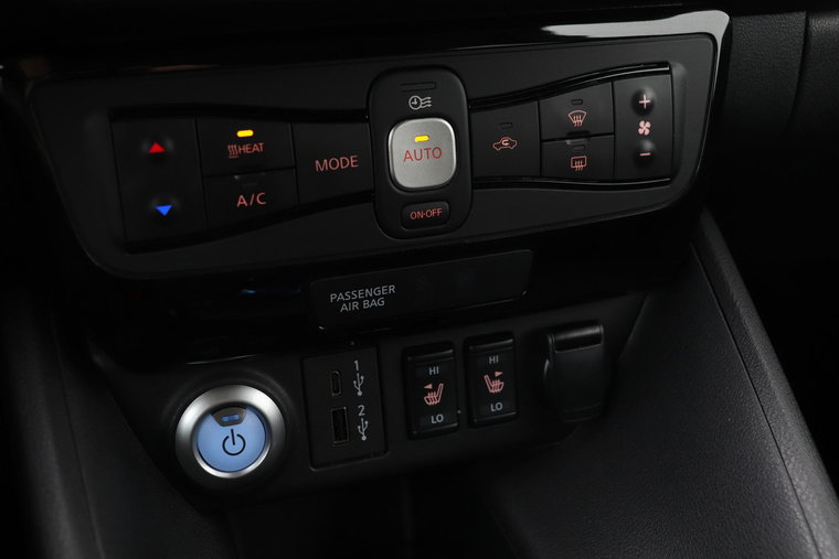 Vehicle Image 27