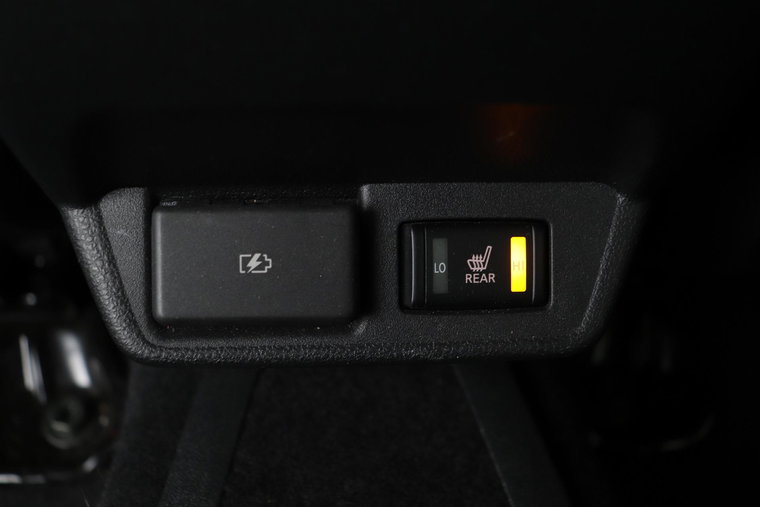 Vehicle Image 38
