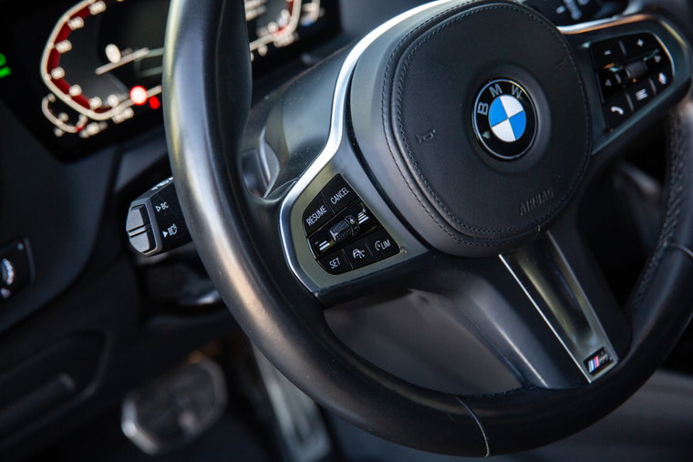 Vehicle Image 10