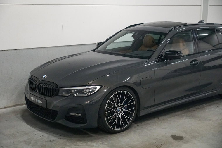 Vehicle Image 36