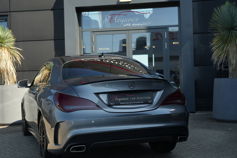 Vehicle Image 27