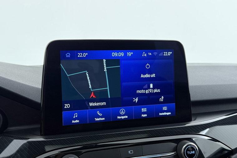 Vehicle Image 22