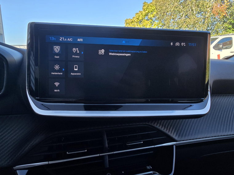 Vehicle Image 39