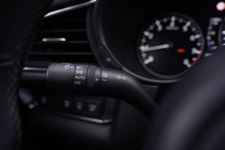 Vehicle Image 27