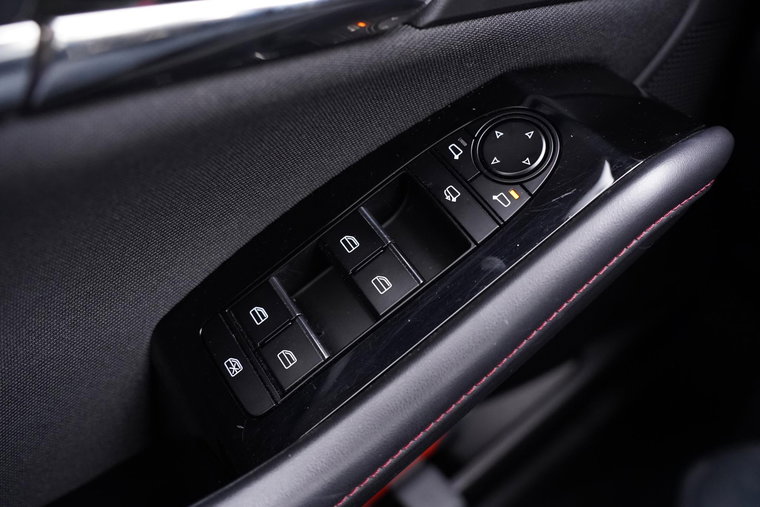 Vehicle Image 39