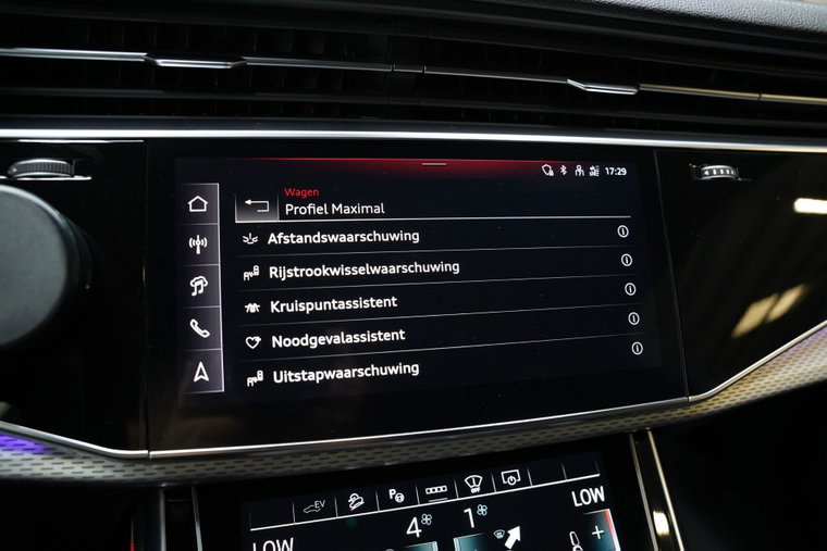Vehicle Image 38